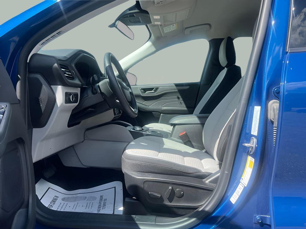 used 2023 Ford Escape car, priced at $23,247