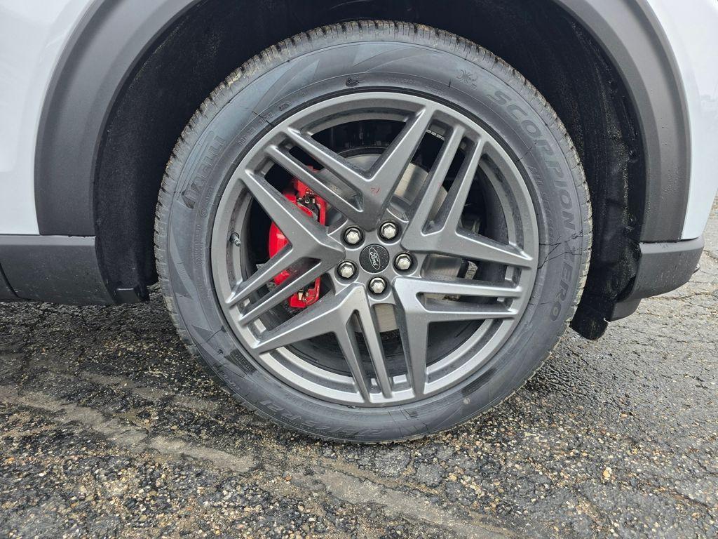 new 2026 Ford Explorer car, priced at $60,250