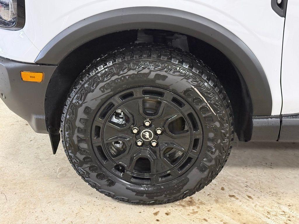 new 2025 Ford Bronco Sport car, priced at $45,710