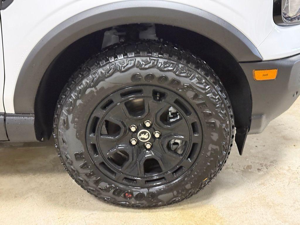 new 2025 Ford Bronco Sport car, priced at $45,710