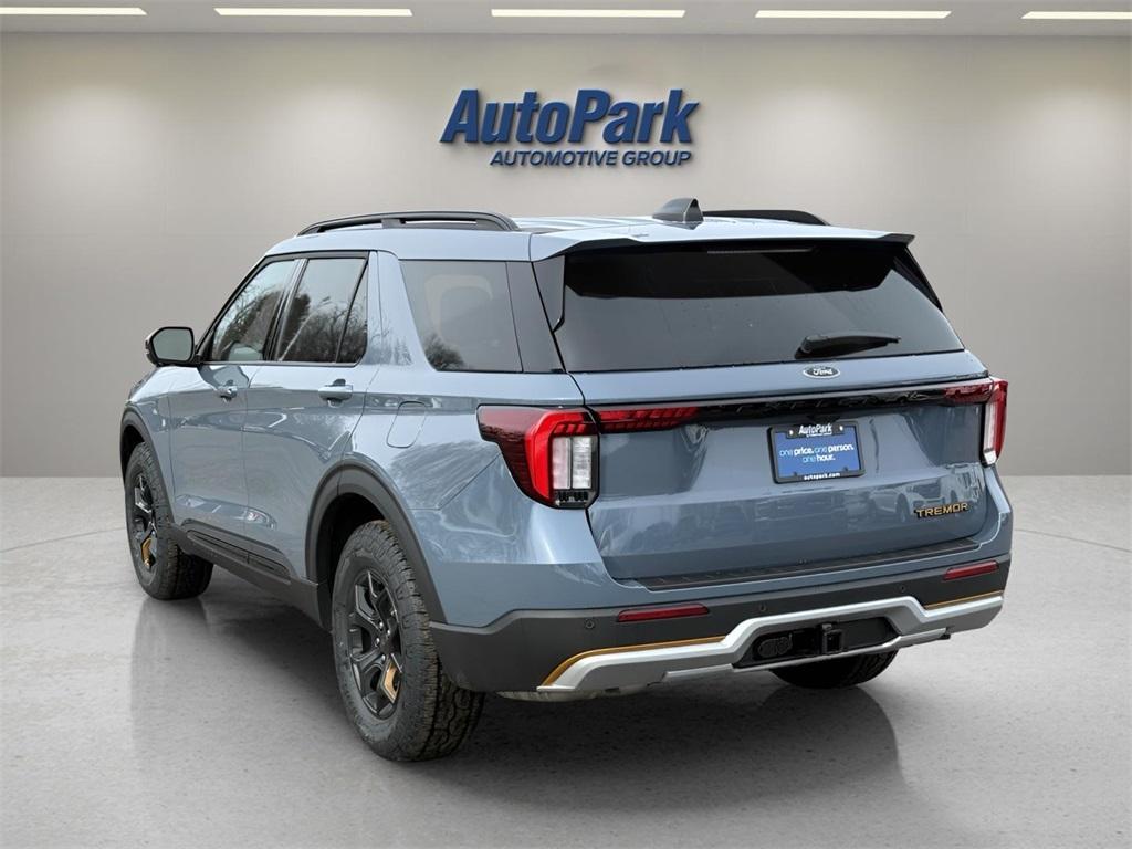 new 2026 Ford Explorer car