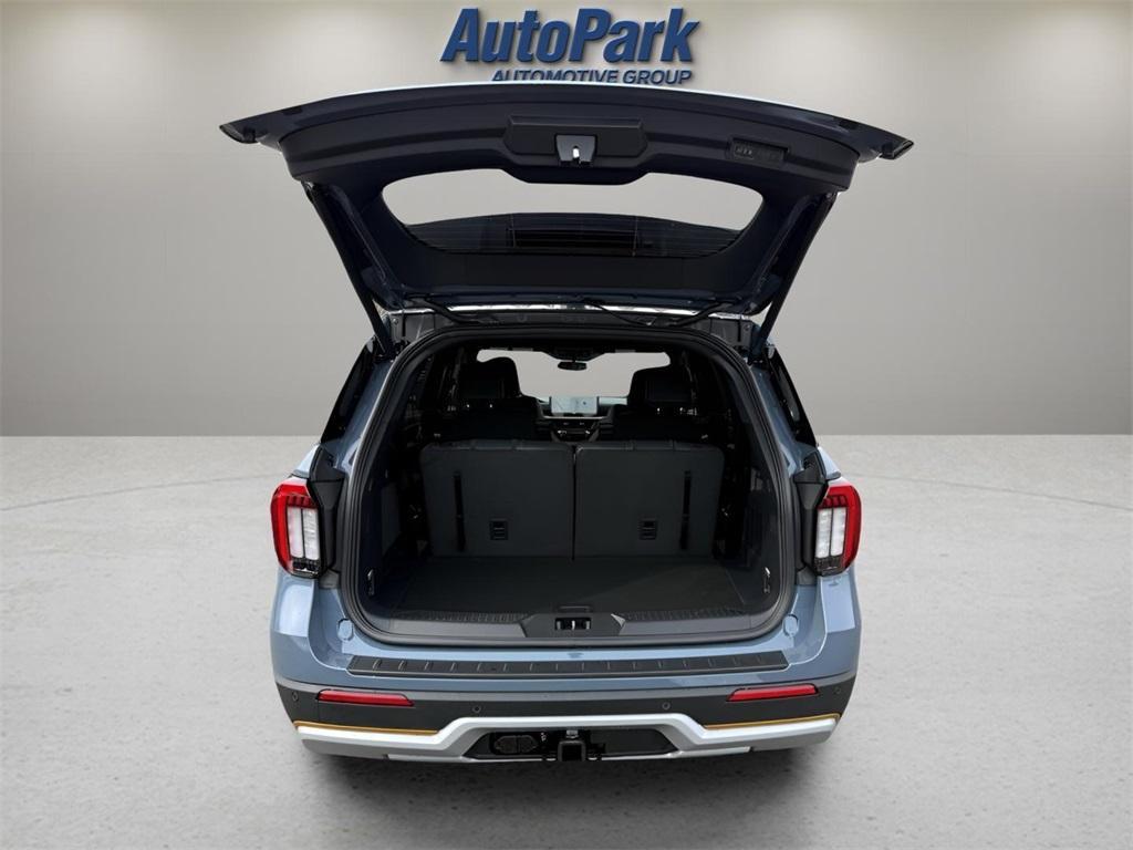 new 2026 Ford Explorer car