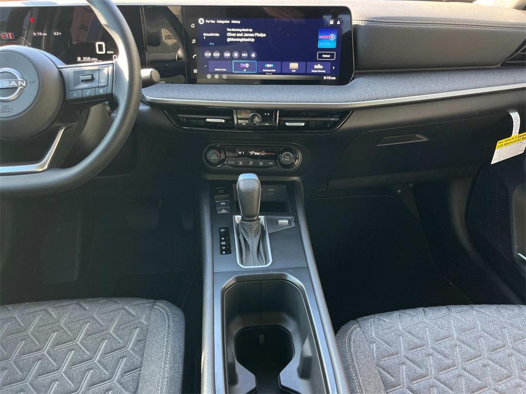 new 2026 Nissan Kicks car, priced at $23,112