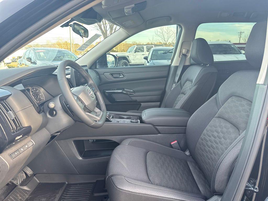 new 2026 Nissan Pathfinder car, priced at $37,555