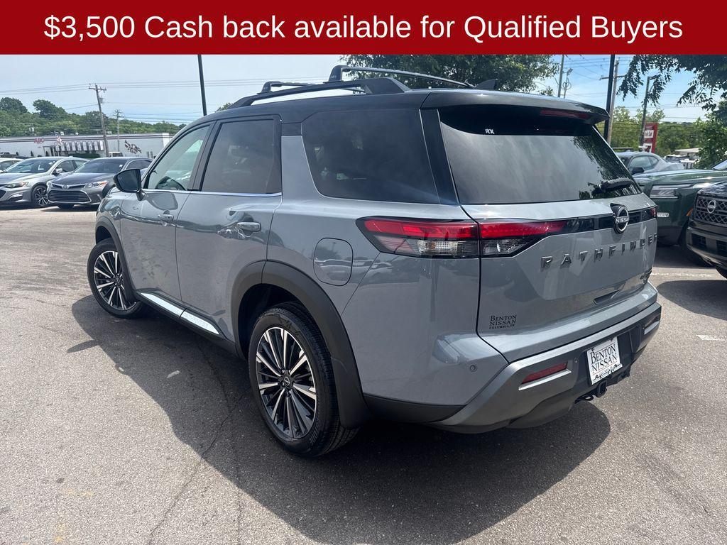 new 2026 Nissan Pathfinder car, priced at $48,178