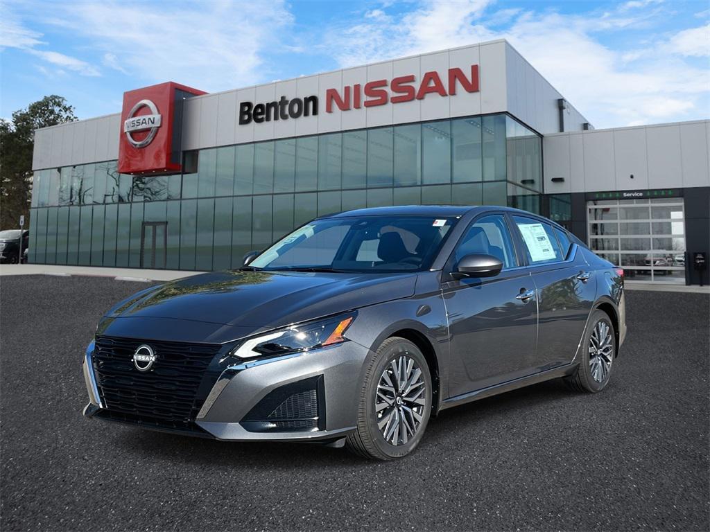 new 2025 Nissan Altima car, priced at $24,996