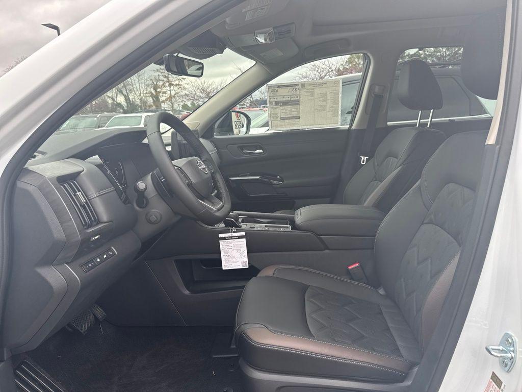 new 2026 Nissan Pathfinder car, priced at $45,330