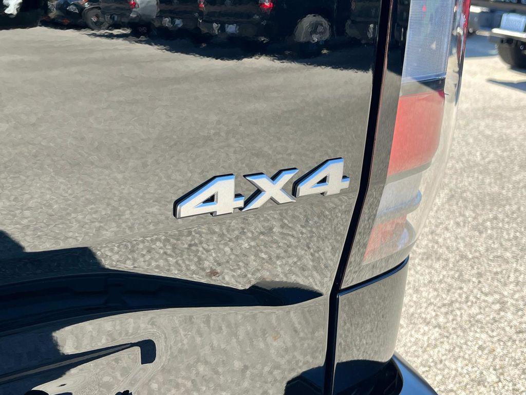 new 2026 Nissan Frontier car, priced at $33,996