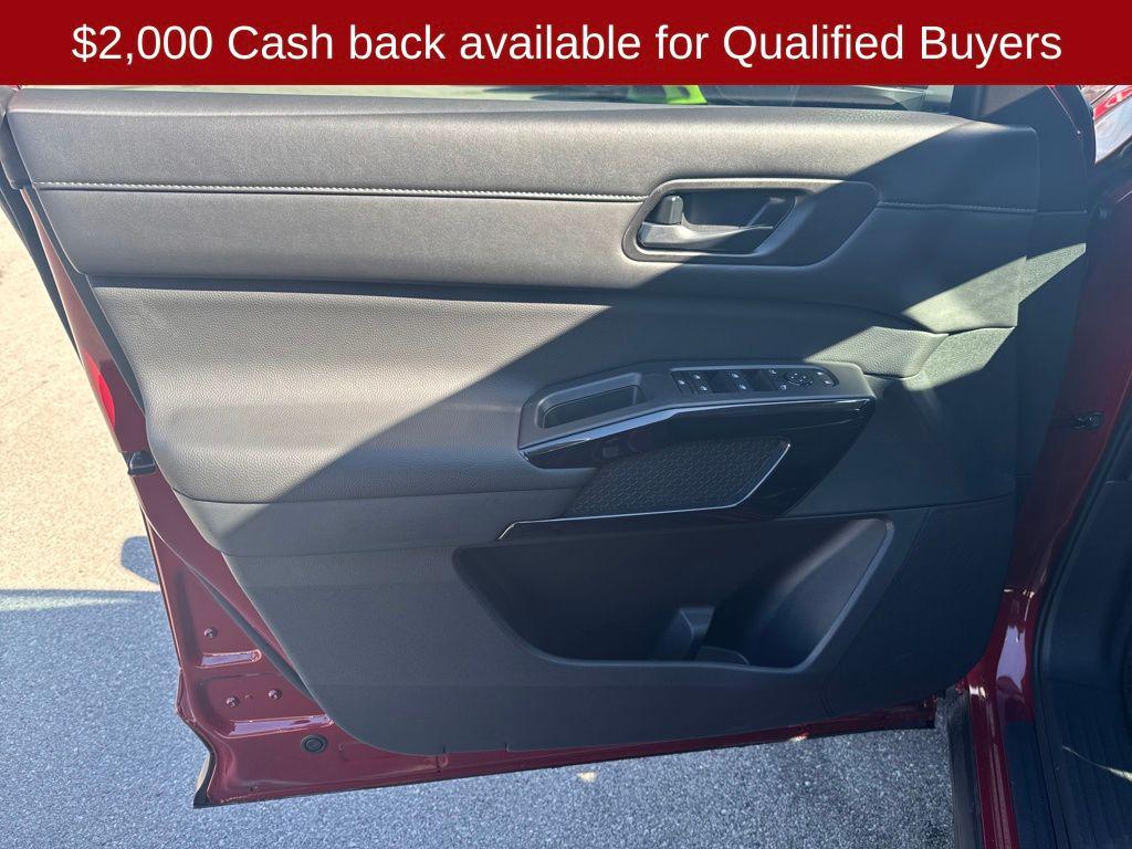 new 2026 Nissan Pathfinder car, priced at $37,996