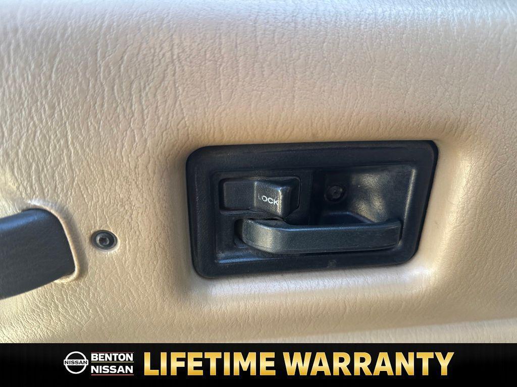 used 2001 Jeep Wrangler car, priced at $8,996