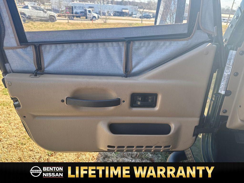 used 2001 Jeep Wrangler car, priced at $8,996