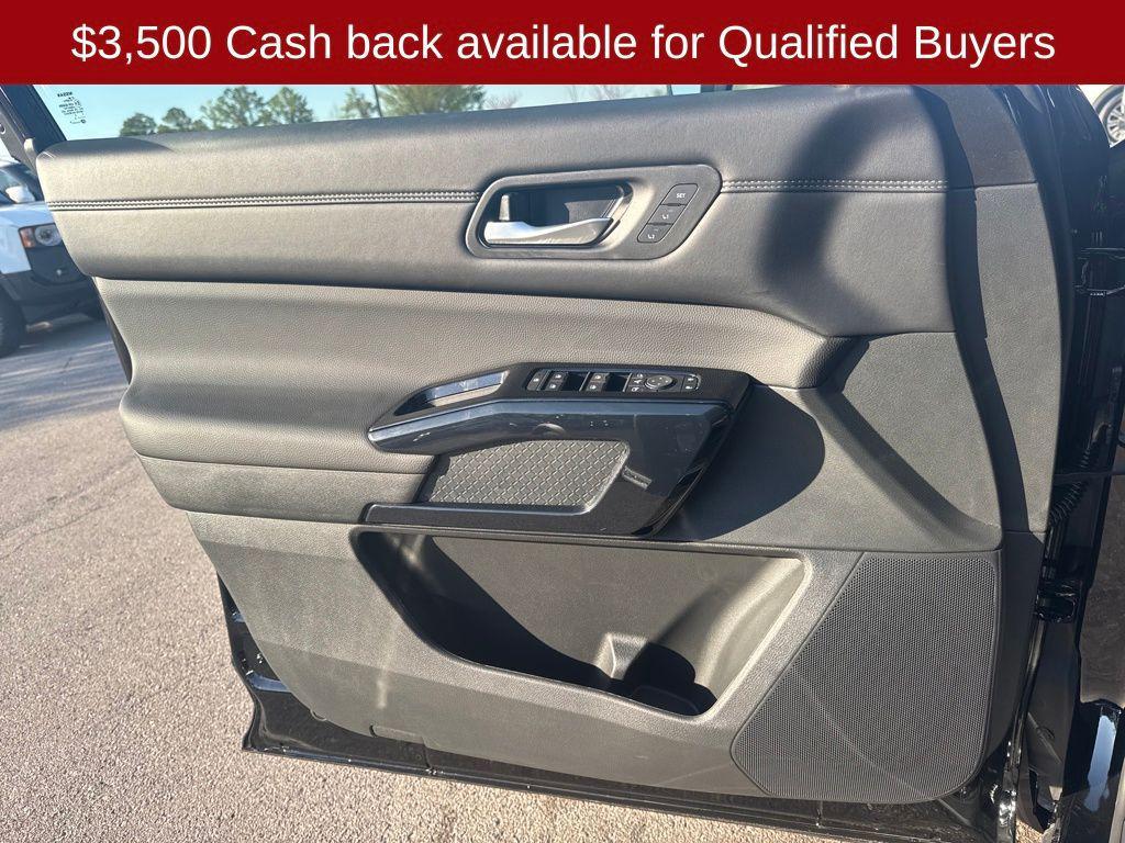 new 2026 Nissan Pathfinder car, priced at $46,913