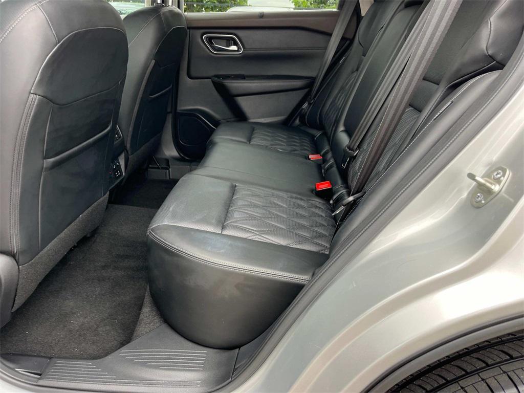 2023 Brilliant Silver Metallic Nissan Rogue