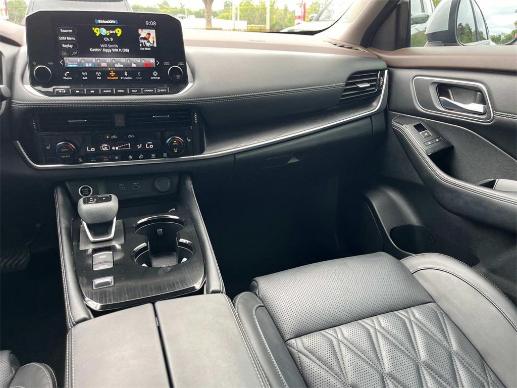 2023 Brilliant Silver Metallic Nissan Rogue
