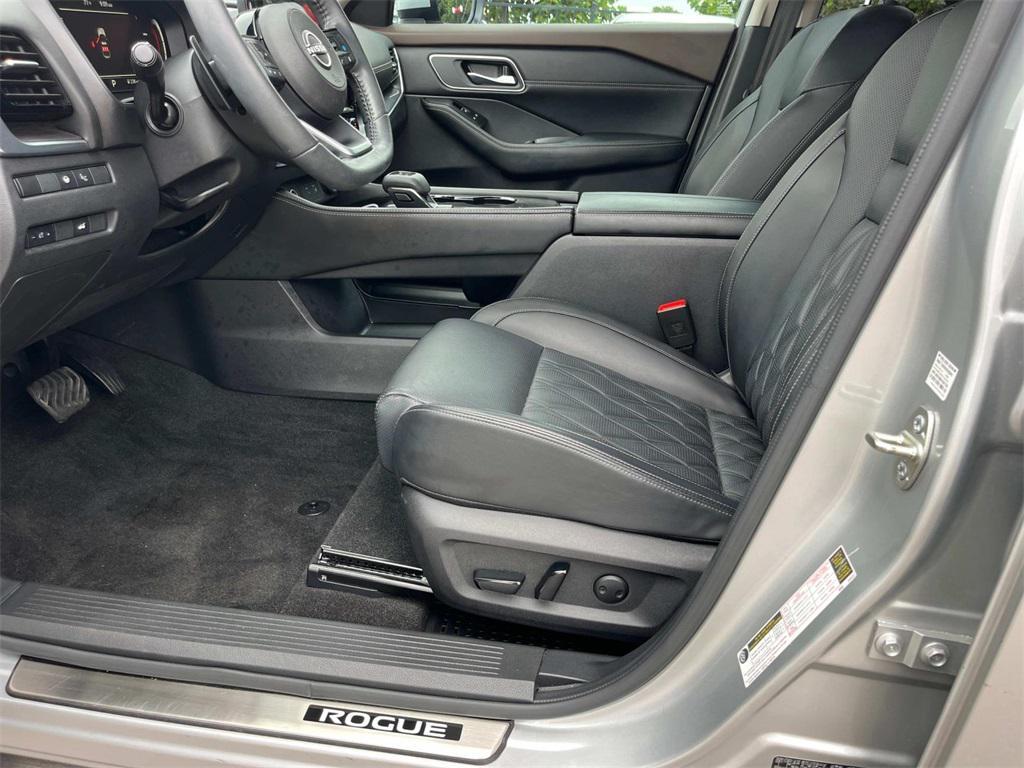 2023 Brilliant Silver Metallic Nissan Rogue