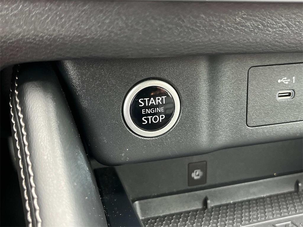 2023 Brilliant Silver Metallic Nissan Rogue