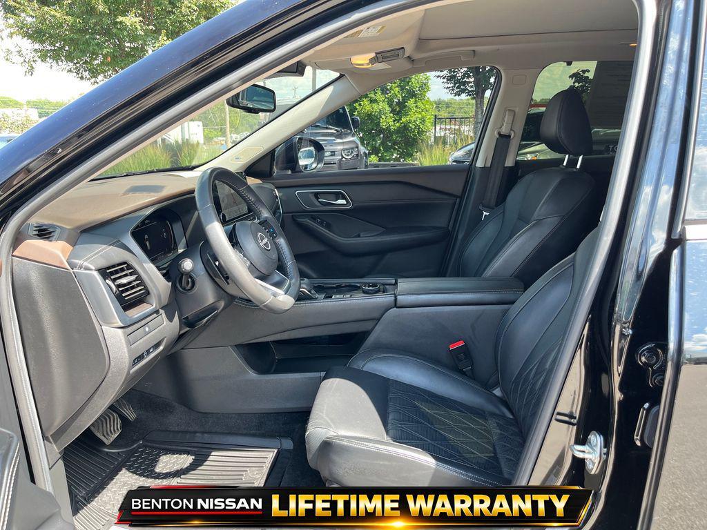 used 2023 Nissan Rogue car, priced at $31,664