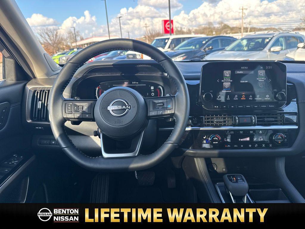 used 2025 Nissan Pathfinder car, priced at $43,279