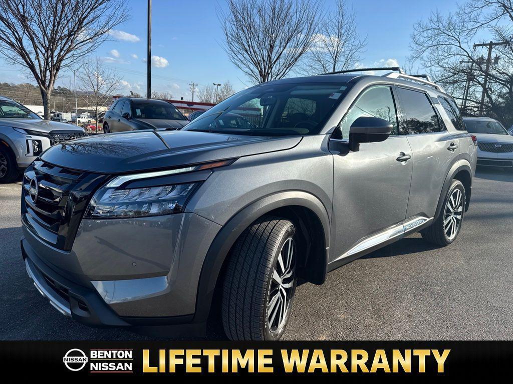 used 2025 Nissan Pathfinder car, priced at $43,279