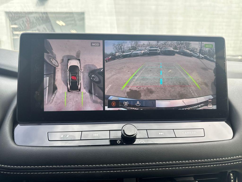 used 2025 Nissan Rogue car, priced at $32,894