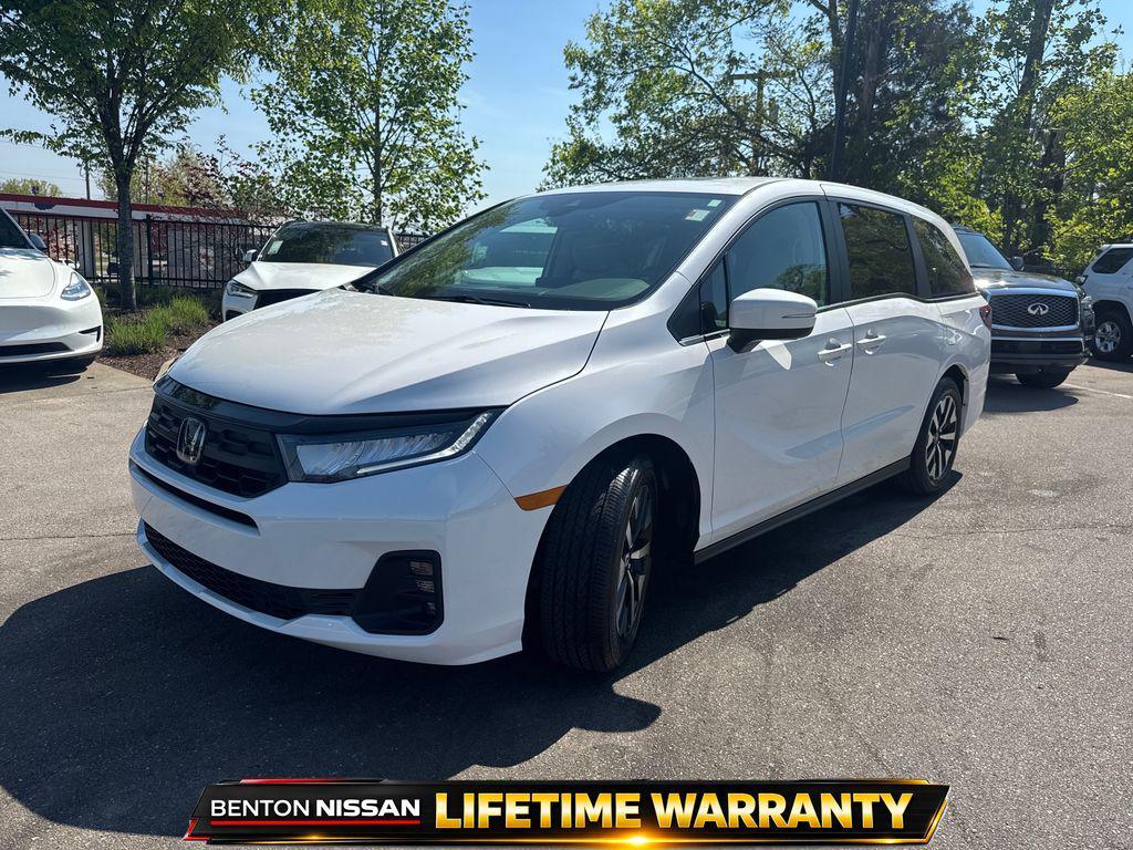 used 2025 Honda Odyssey car, priced at $38,950