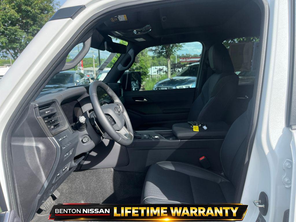 used 2025 Lexus GX 550 car, priced at $91,371