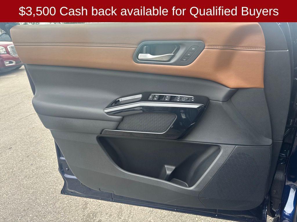 new 2026 Nissan Pathfinder car, priced at $46,913