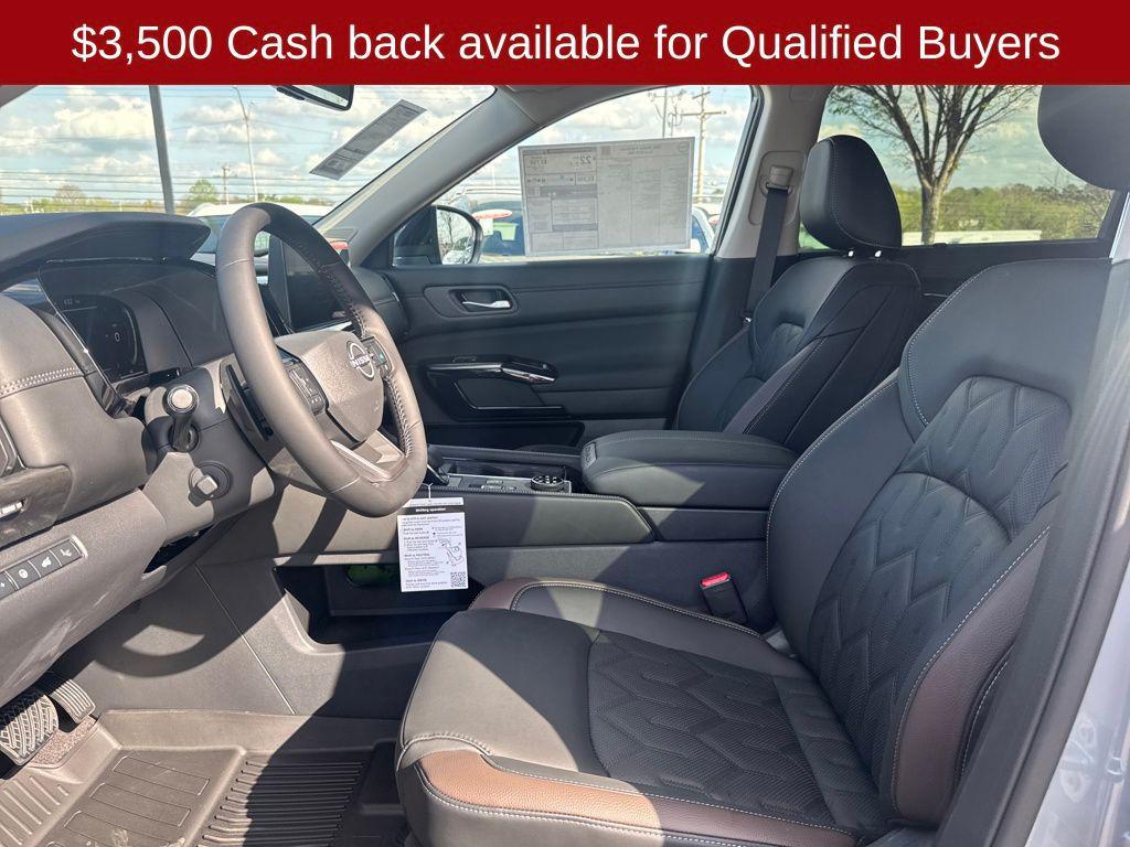new 2026 Nissan Pathfinder car, priced at $47,343