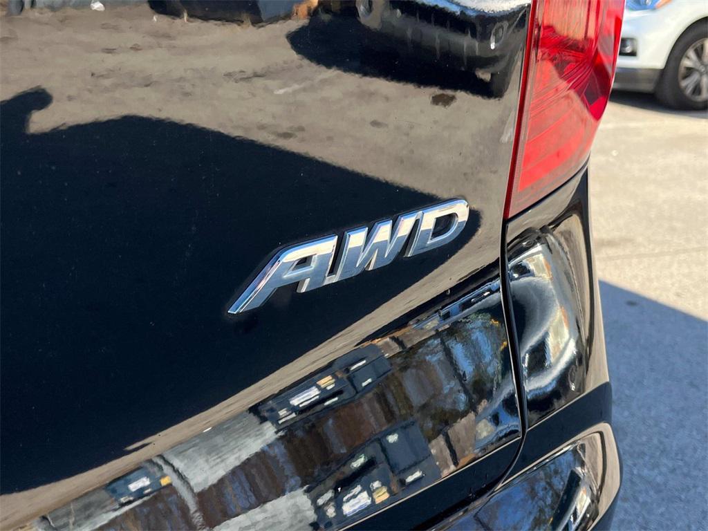 used 2018 Honda Pilot car, priced at $15,562