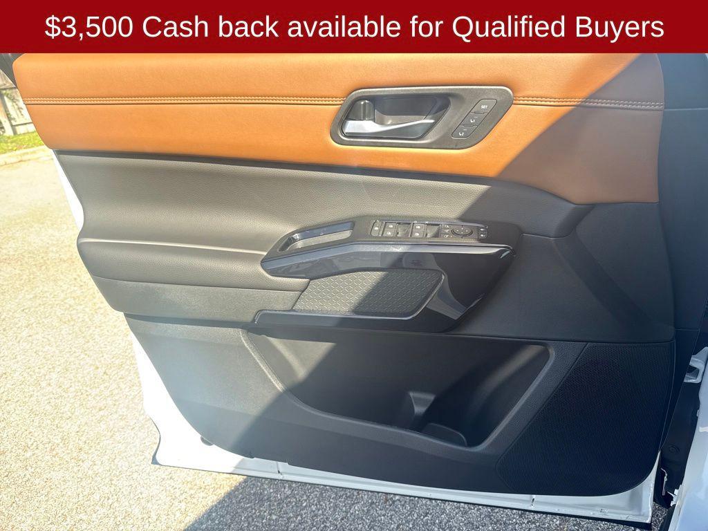 new 2026 Nissan Pathfinder car, priced at $47,687