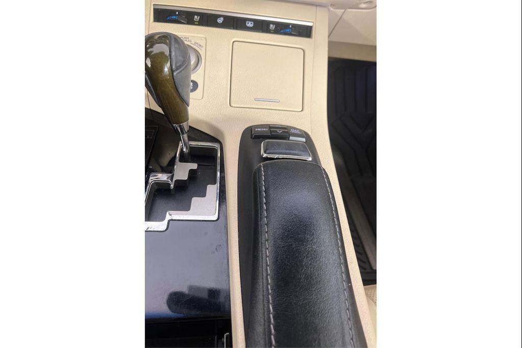 used 2013 Lexus ES 350 car, priced at $13,995