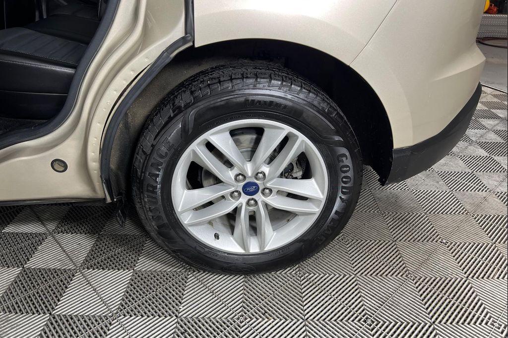 used 2018 Ford Edge car, priced at $13,995