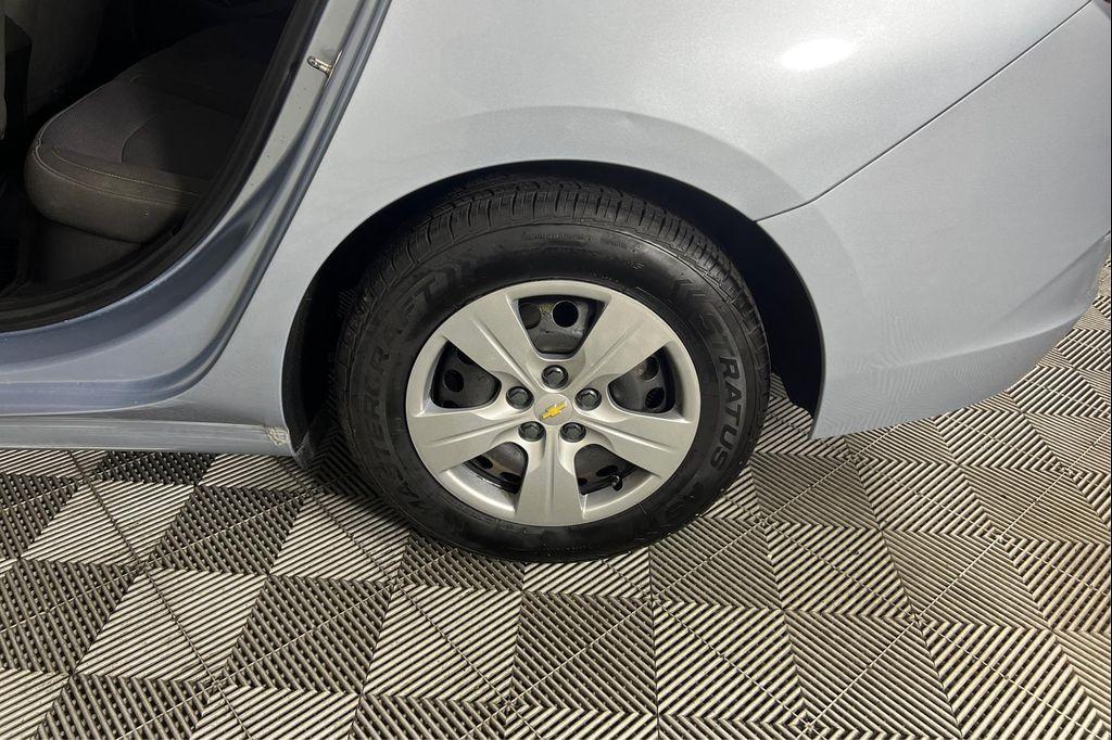 used 2017 Chevrolet Cruze car, priced at $8,995