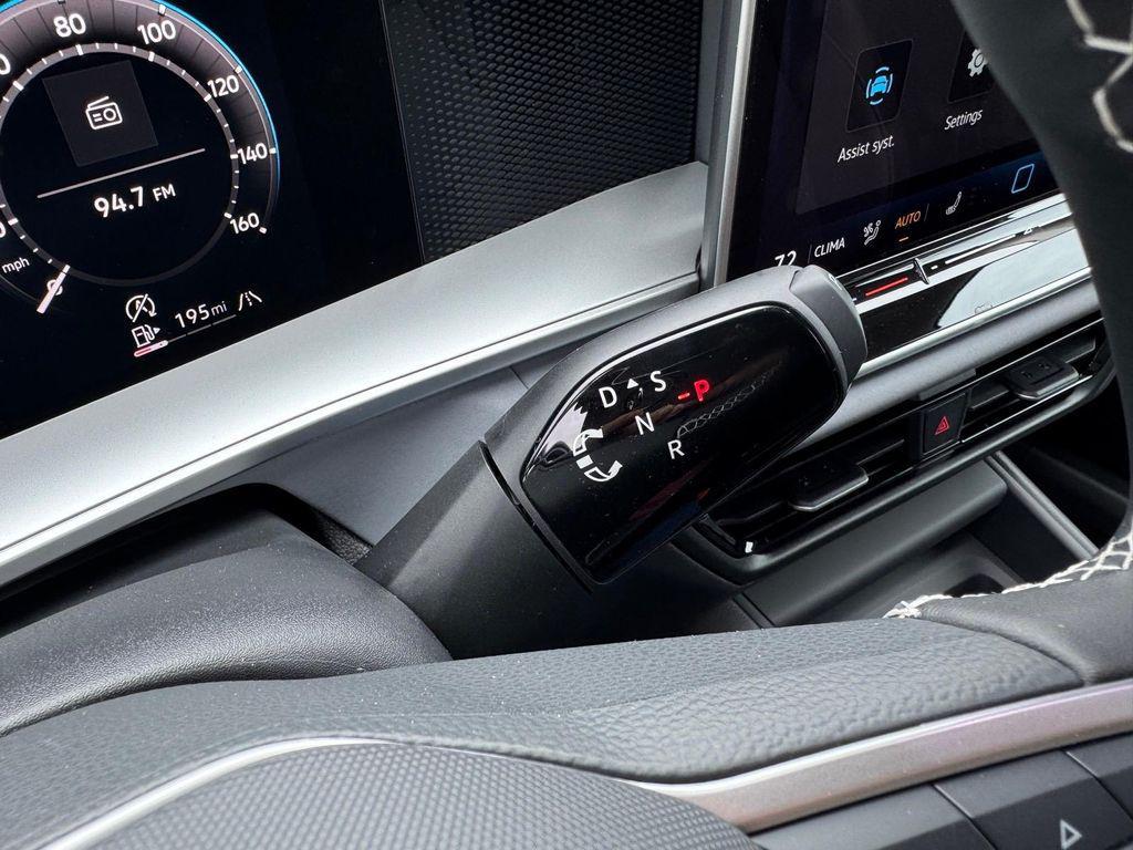 new 2026 Volkswagen Tiguan car, priced at $35,555