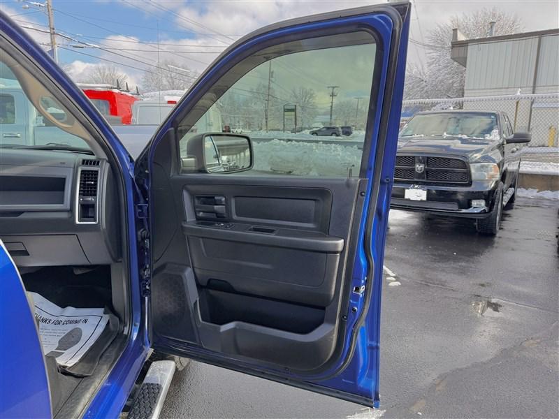 used 2018 Ram 1500 car, priced at $19,995