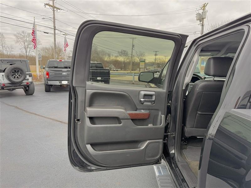 used 2017 GMC Sierra 1500 car, priced at $27,995