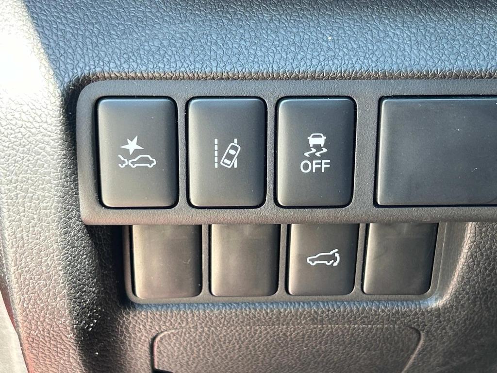 new 2025 Mitsubishi Eclipse Cross car, priced at $32,785