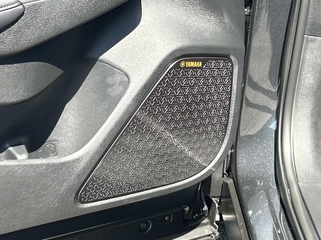 new 2025 Mitsubishi Outlander car, priced at $36,995