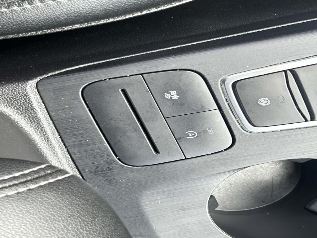 used 2021 Ford Escape car, priced at $19,995