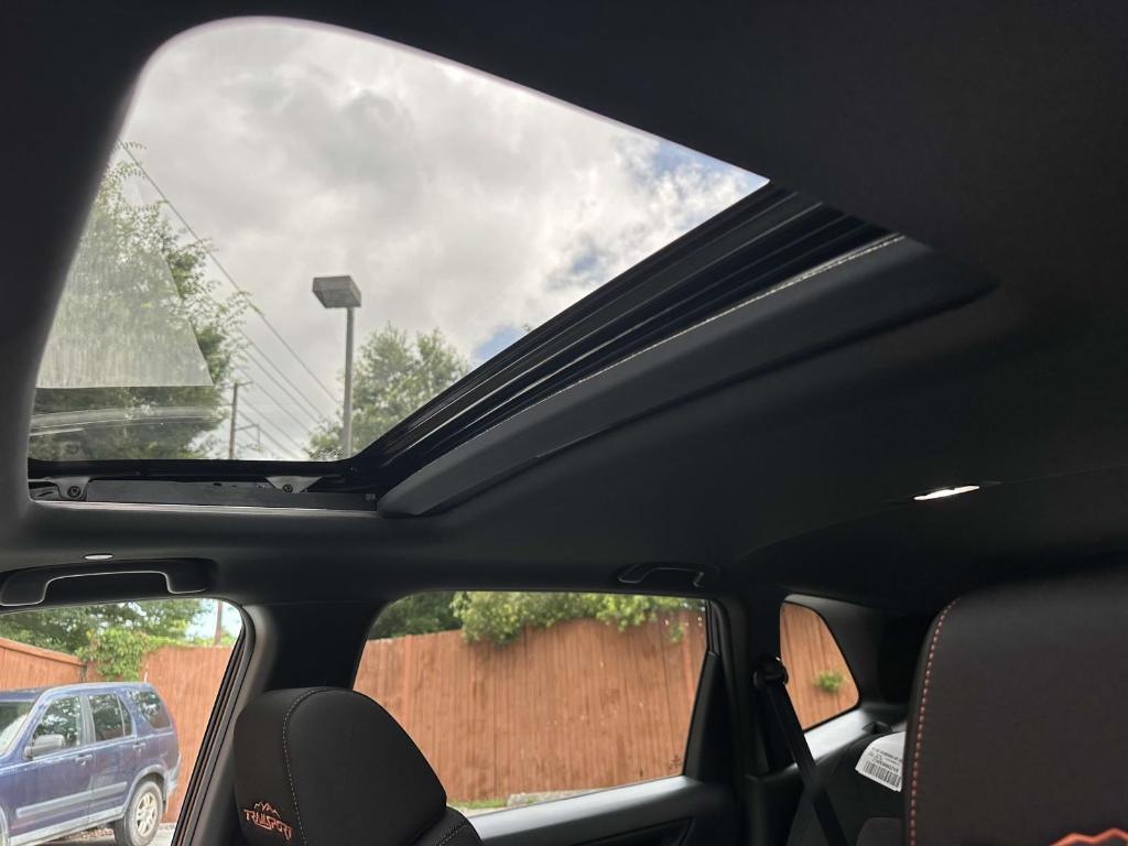 new 2026 Honda CR-V Hybrid car, priced at $40,195