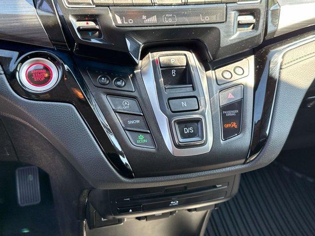 used 2024 Honda Odyssey car, priced at $40,945