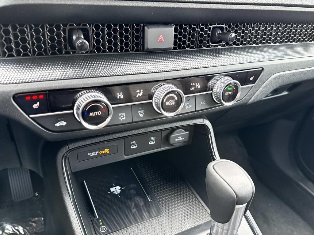 new 2026 Honda CR-V Hybrid car, priced at $42,130