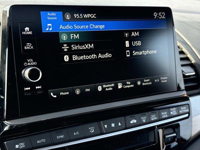 new 2026 Honda Odyssey car, priced at $46,210