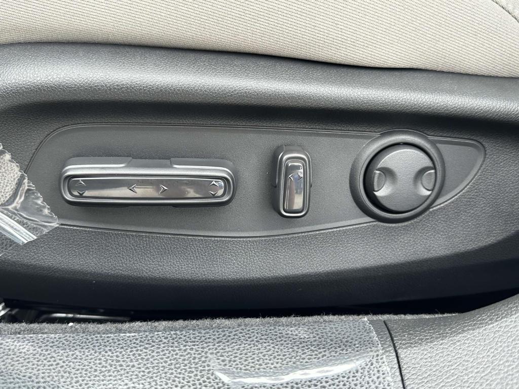 new 2025 Honda Accord car, priced at $30,995