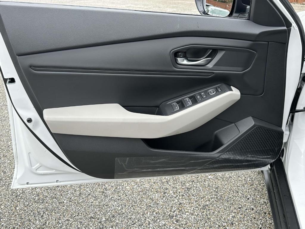 new 2025 Honda Accord car, priced at $30,995