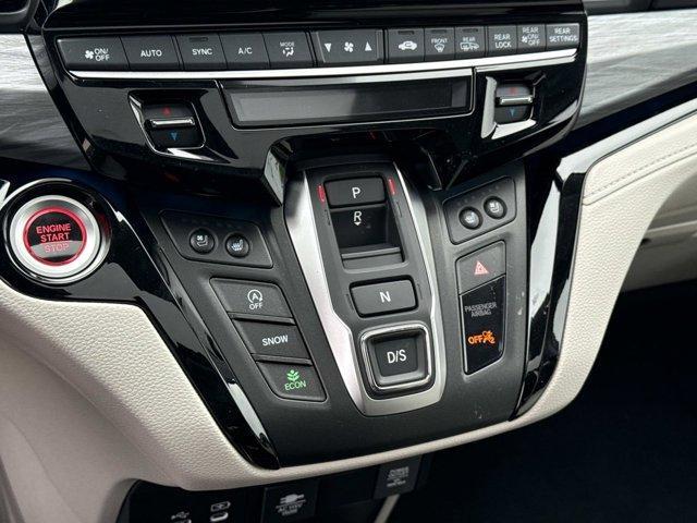 new 2026 Honda Odyssey car, priced at $53,555