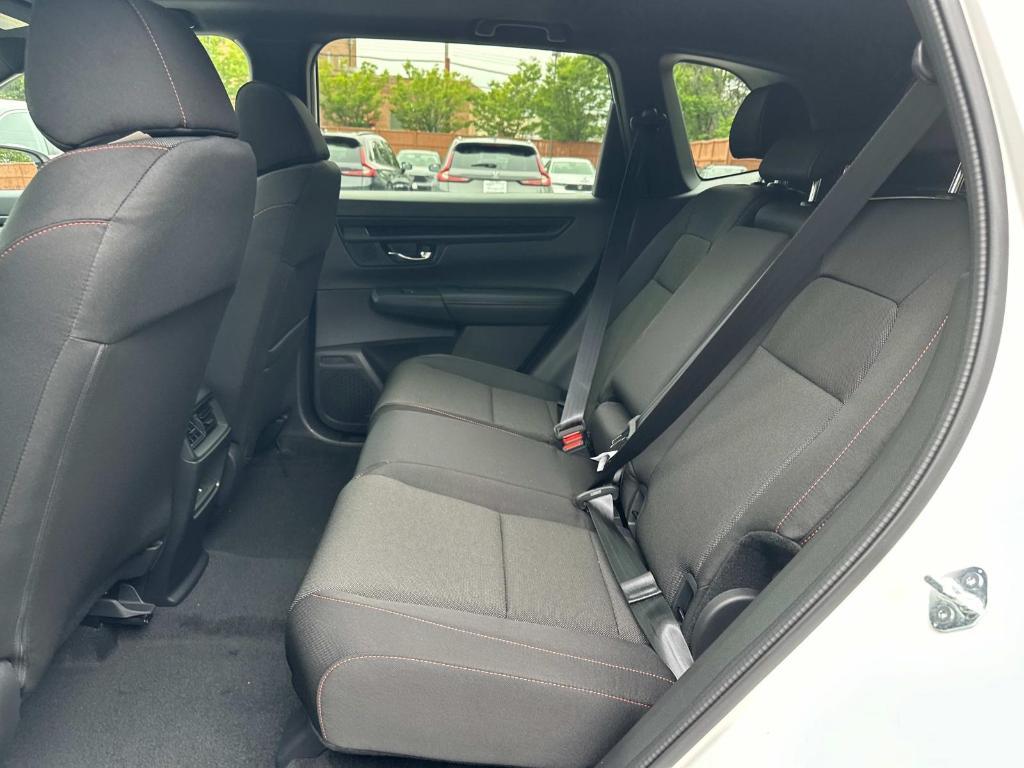 new 2026 Honda CR-V Hybrid car, priced at $40,650