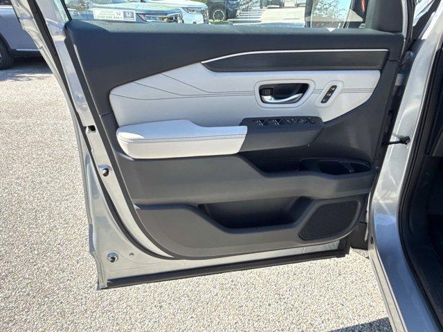 new 2026 Honda Pilot car, priced at $52,590