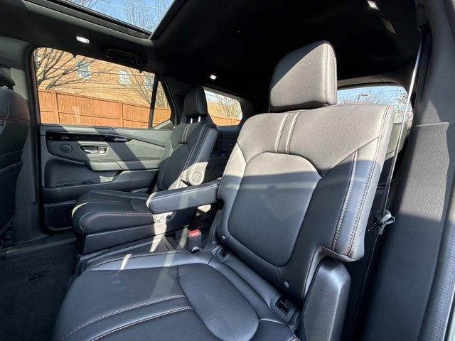 new 2026 Honda Pilot car, priced at $52,345