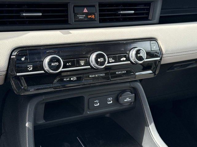new 2026 Honda Pilot car, priced at $54,235